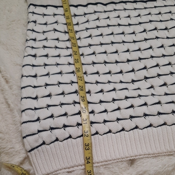 Derek Lam Textured Sleeveless Dress - Picture 6 of 7